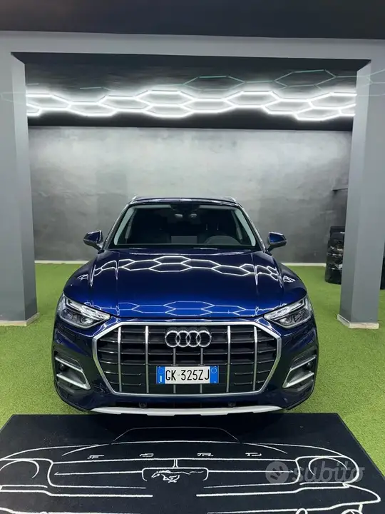 Audi Q5 2022 photo 2