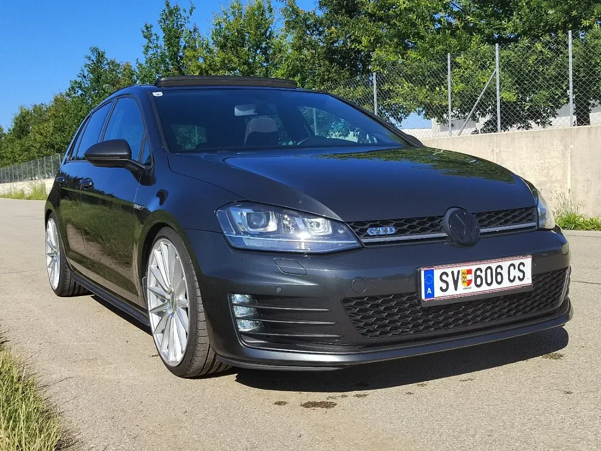 Volkswagen Golf 2017 photo 3