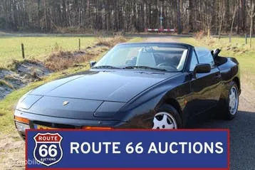 Porsche 944