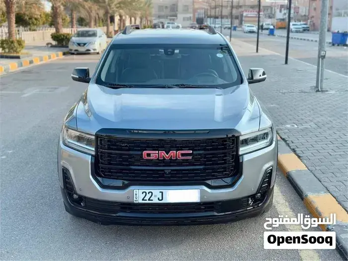 GMC Acadia 2023 photo 2