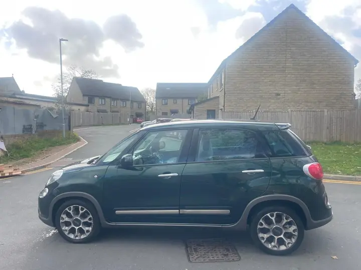 Fiat 500L 2016 photo 4
