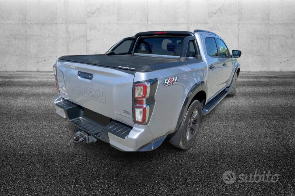 Isuzu D-Max 2021 photo 3