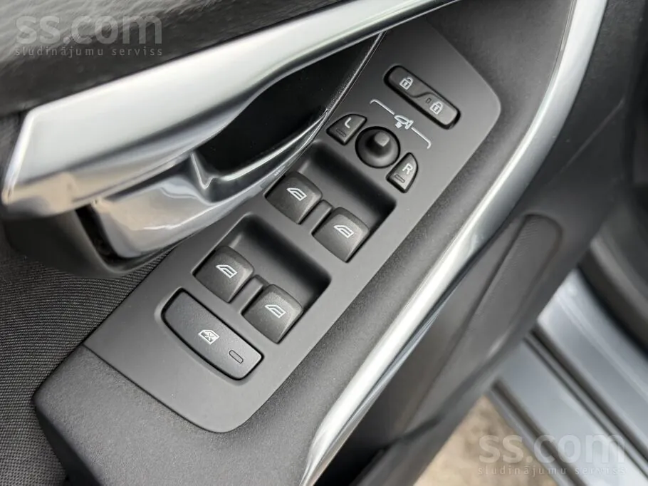 Volvo V40 2016 photo 5