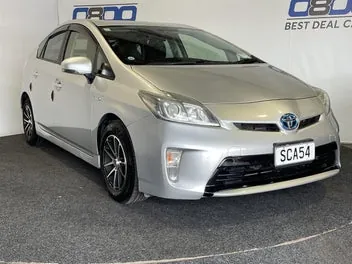 Toyota Prius 2013 photo 2
