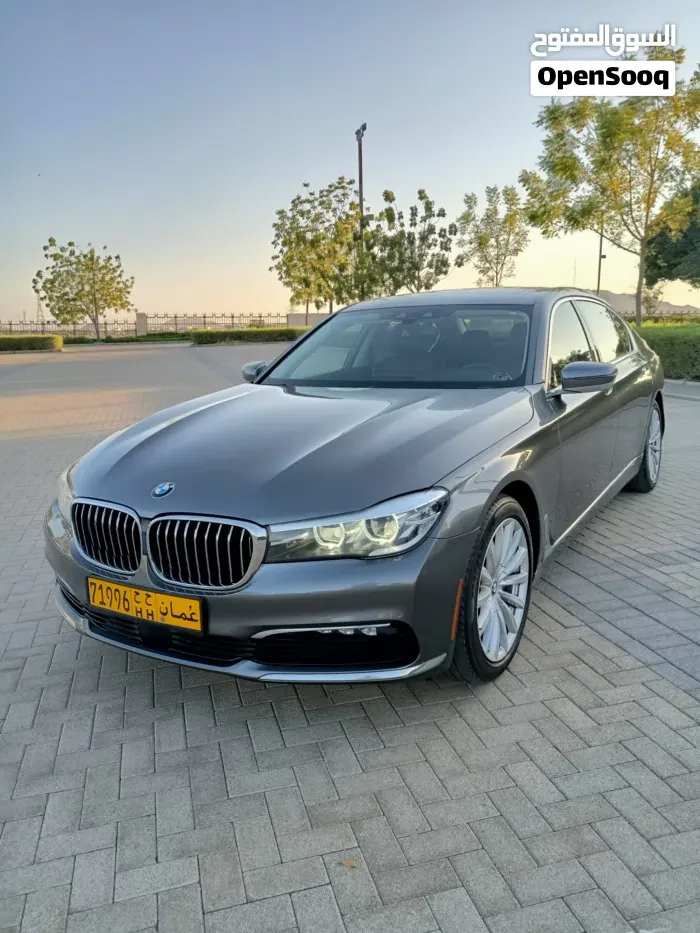 BMW 7 Series 2018 photo 3