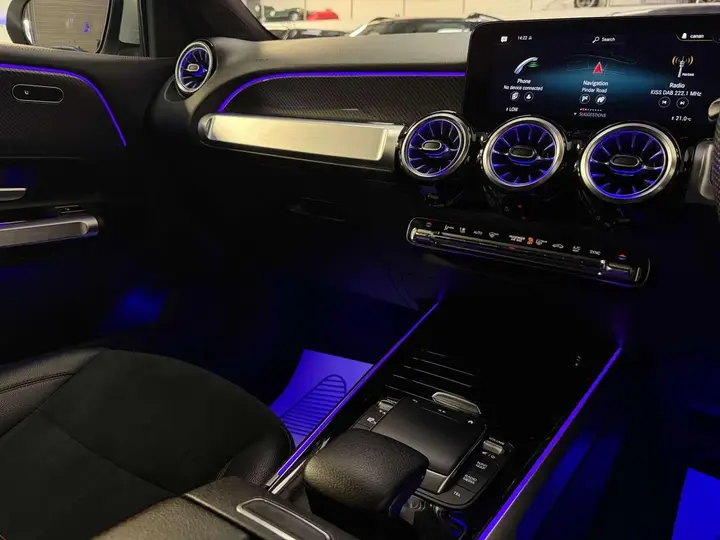 Mercedes-Benz Glb 2023 photo 2