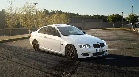 BMW 320I