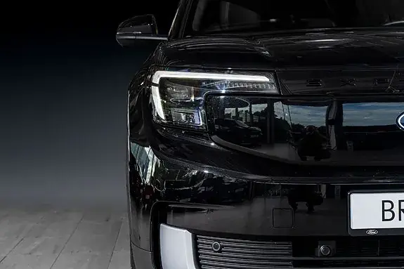 Ford Explorer 2026 photo 3