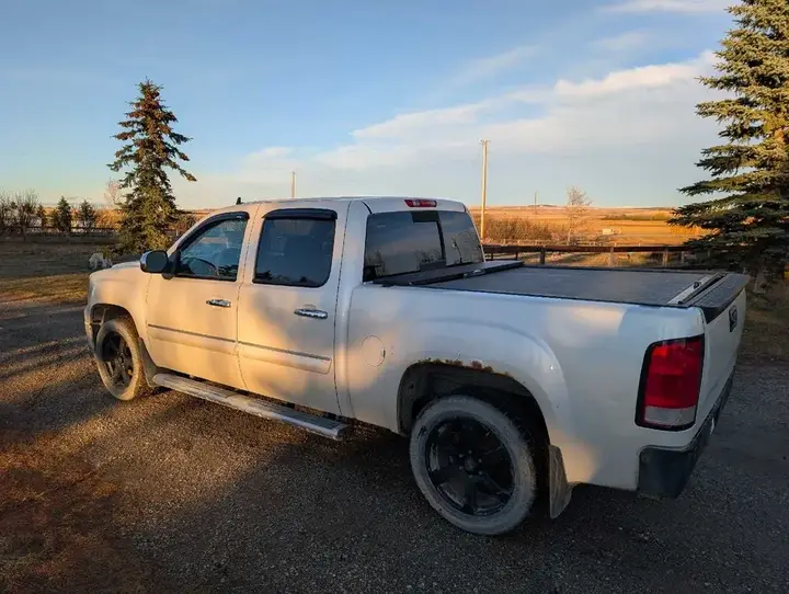 GMC Sierra