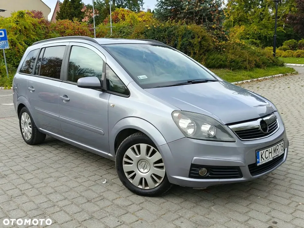 Opel Zafira 2006 photo 2