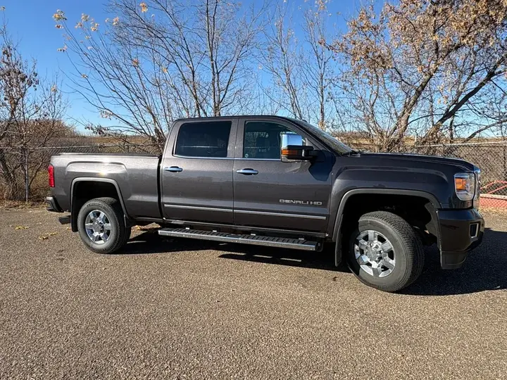 GMC Sierra 3500 2015 photo 2