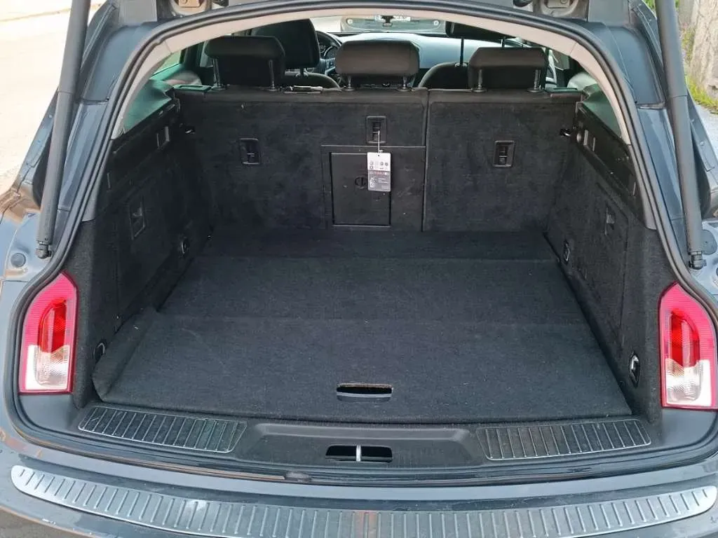Opel Insignia 2009 photo 3