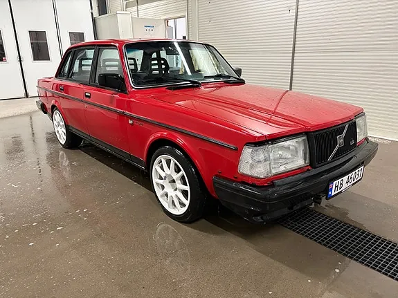 Volvo 240 1989 photo 3