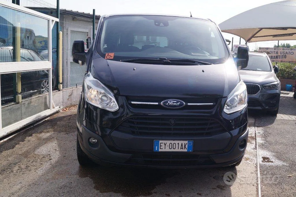 Ford Tourneo Custom