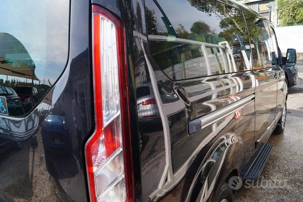 Ford Tourneo Custom 2015 photo 4