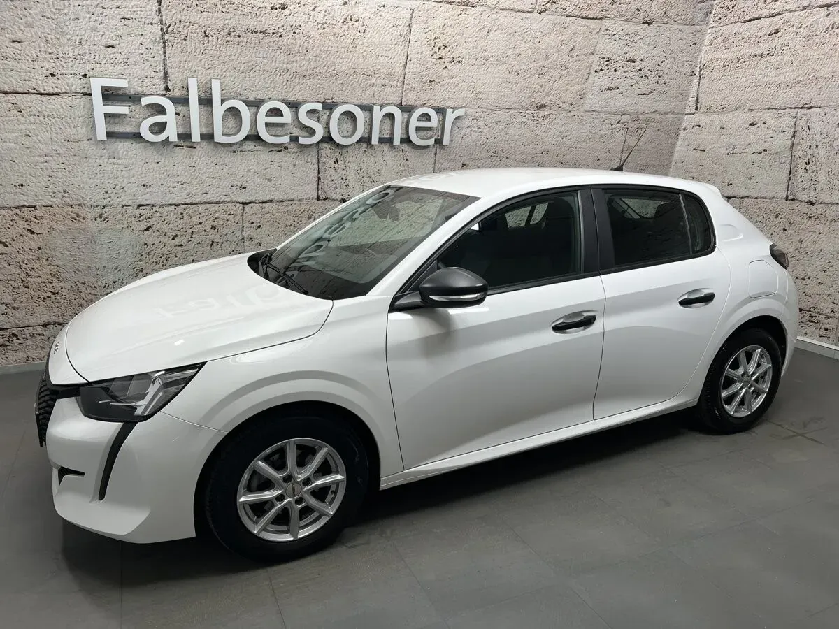 Peugeot 208 2020 photo 2