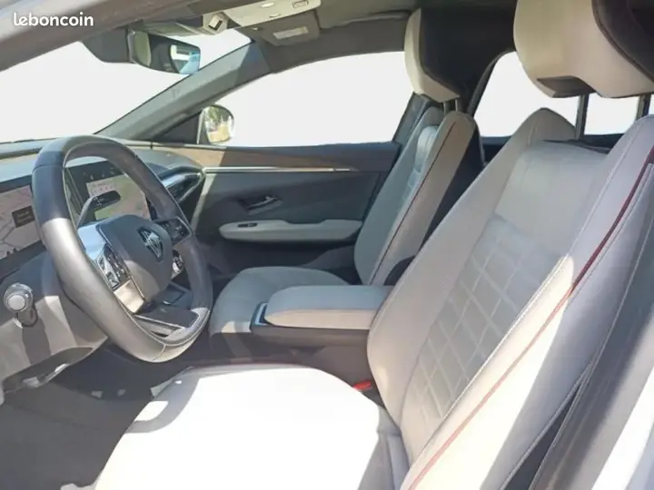 Renault Megane 2023 photo 3