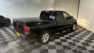 Dodge Ram 1500 2005 photo 3