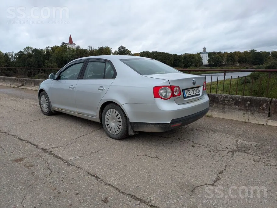 Volkswagen Jetta 2006 photo 4