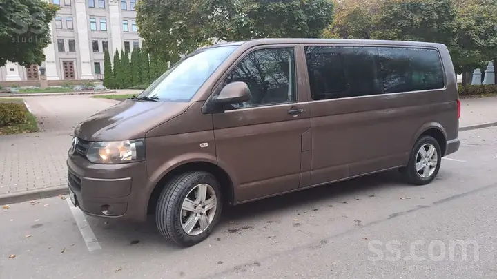 Volkswagen Caravelle 2012 photo 5