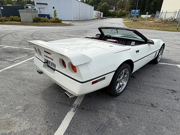 Chevrolet Corvette 1988 photo 5