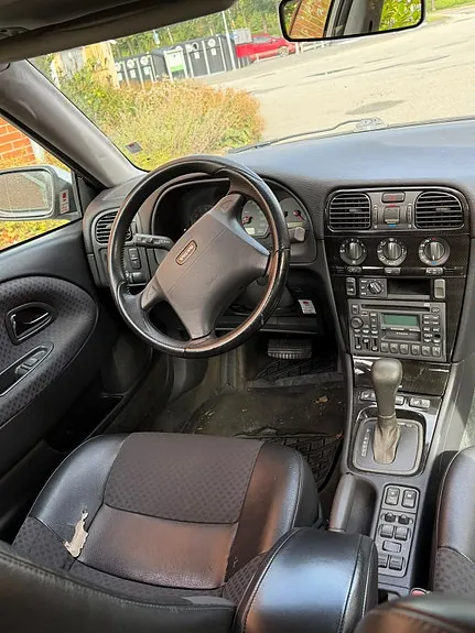 Volvo S40 2000 photo 2