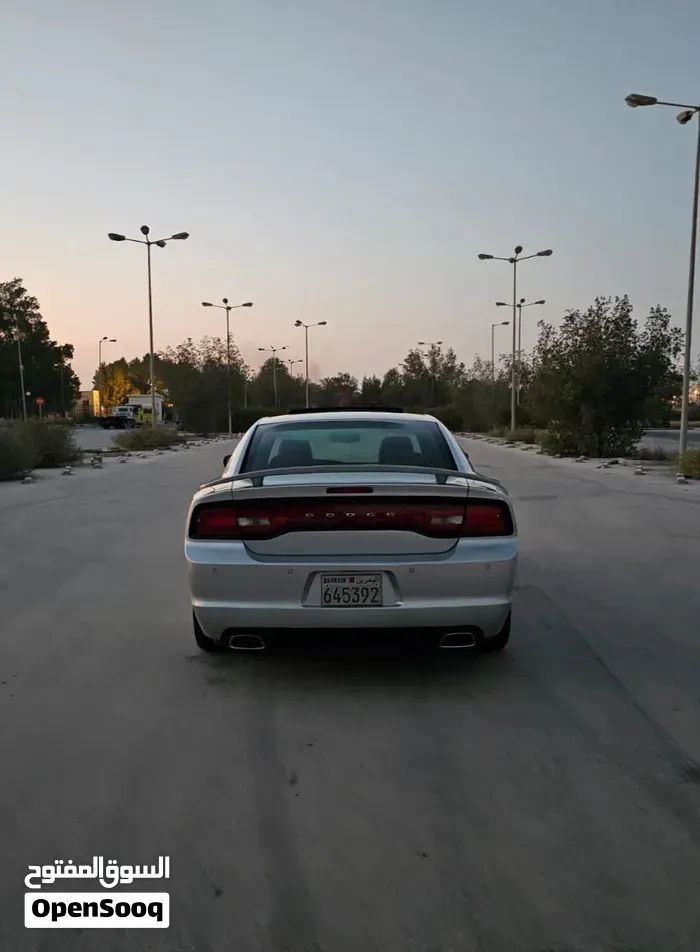 Dodge Charger 2012 photo 2