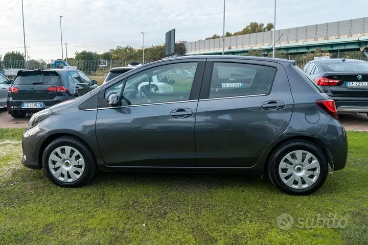 Toyota Yaris 2016 photo 5
