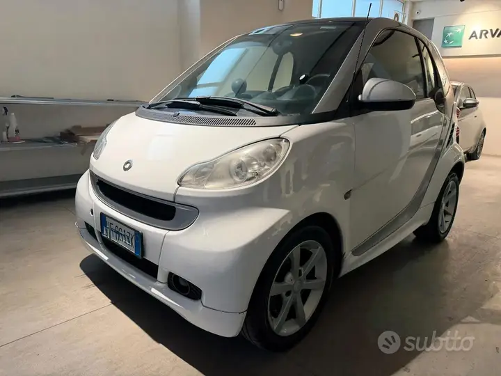 Smart Fortwo 2007 photo 2