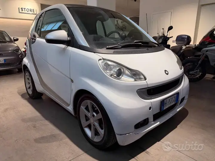 Smart Fortwo 2007 photo 3