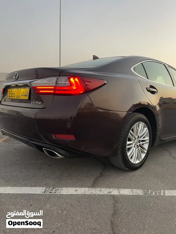 Lexus Es 350 2016 photo 2