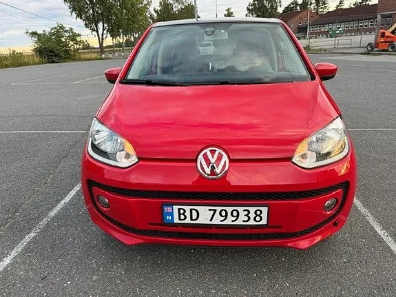 Volkswagen Up 2013 photo 2