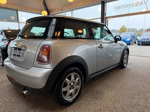 Mini One 2007 photo 3