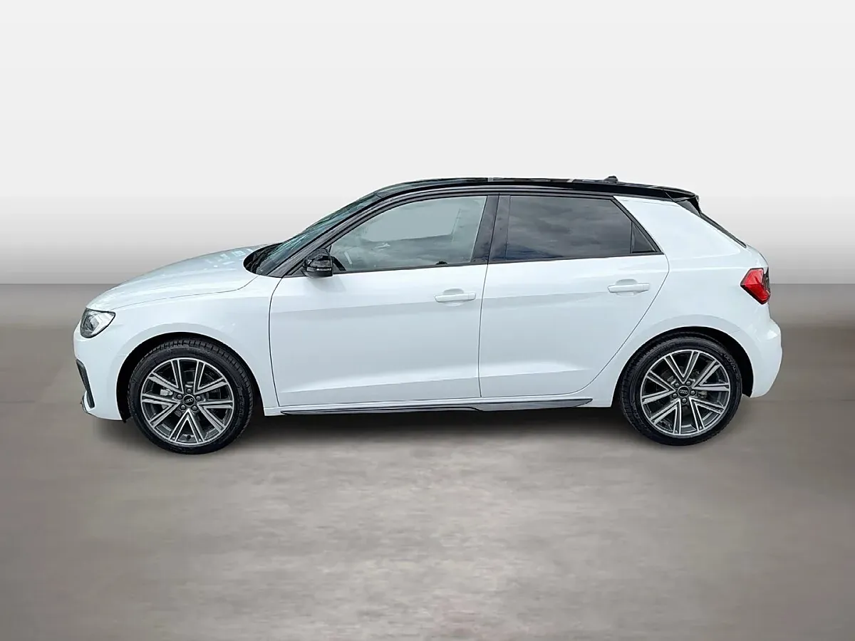 Audi A1 2026 photo 2