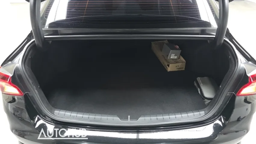 Kia K5 2023 photo 4