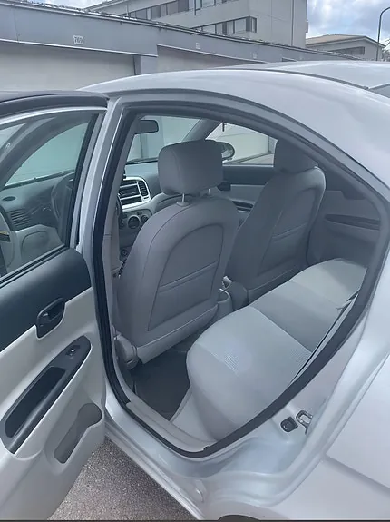 Hyundai Accent 2007 photo 4