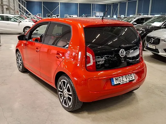 Volkswagen Up 2016 photo 4