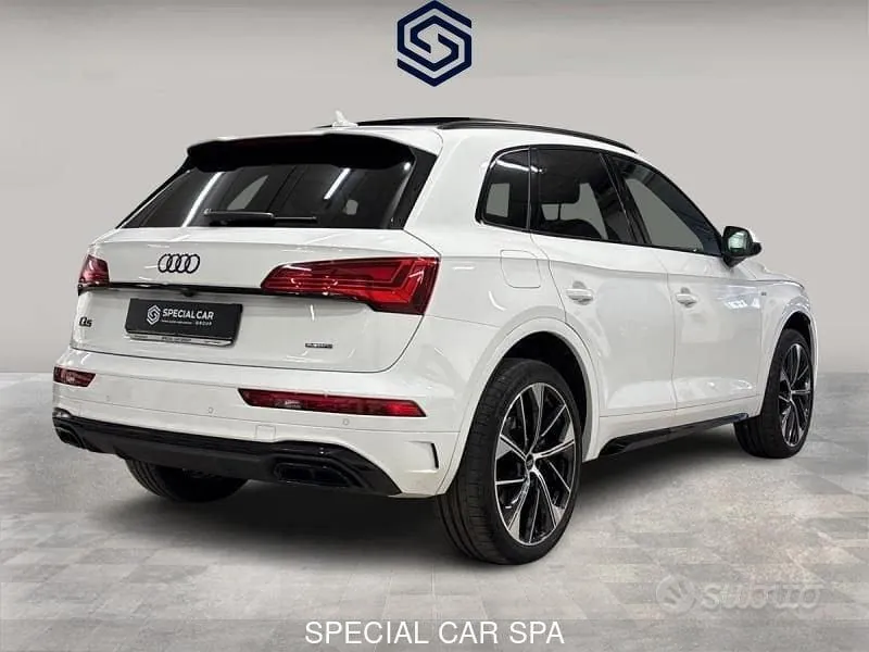 Audi Q5 2023 photo 2