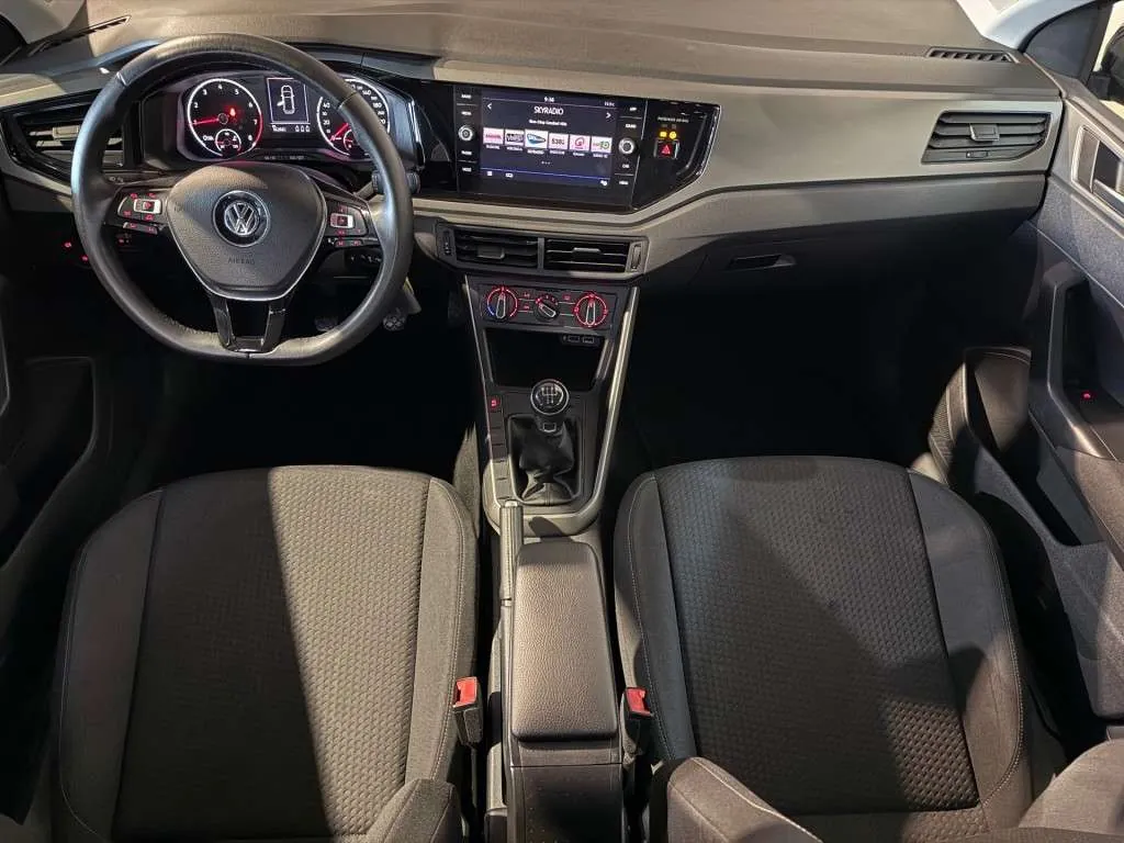 Volkswagen Polo 2018 photo 2