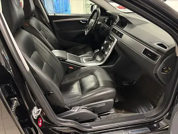 Volvo V70 2016 photo 5