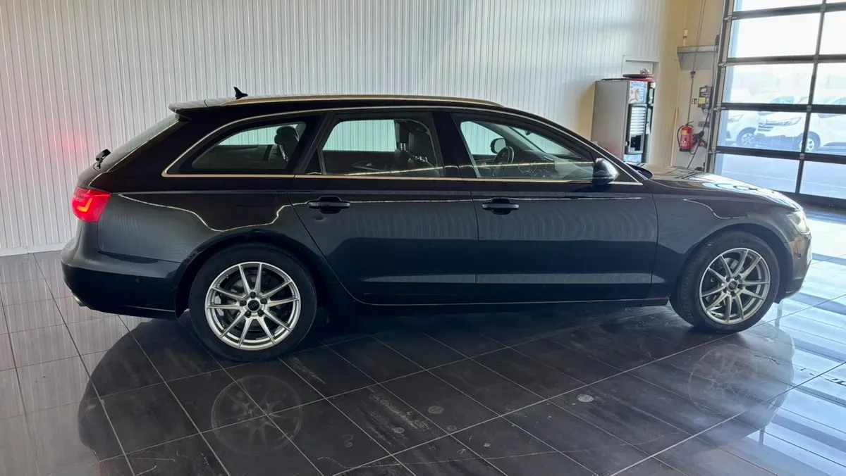 Audi A6 2012 photo 3