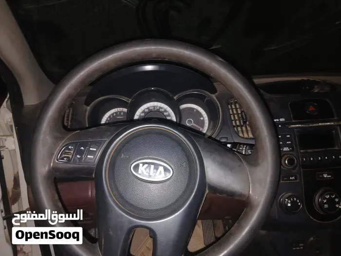 Kia Forte 2010 photo 5