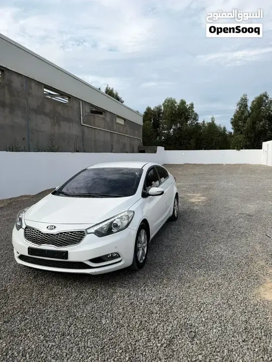 Kia K3 2013 photo 3