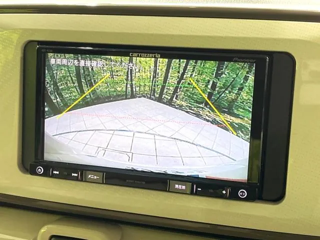 Daihatsu Move Canvas 2018 photo 4