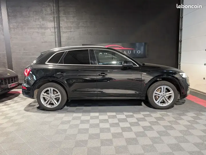 Audi Q5 2020 photo 2