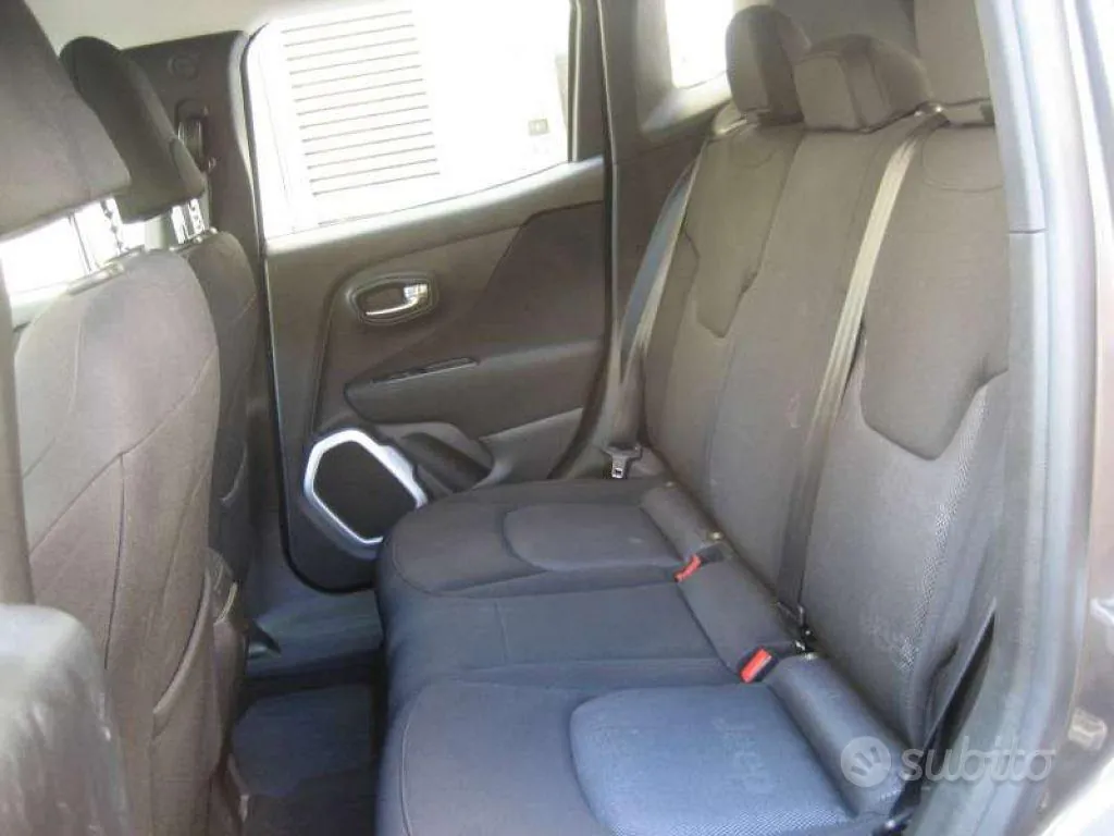 Jeep Renegade 2017 photo 4