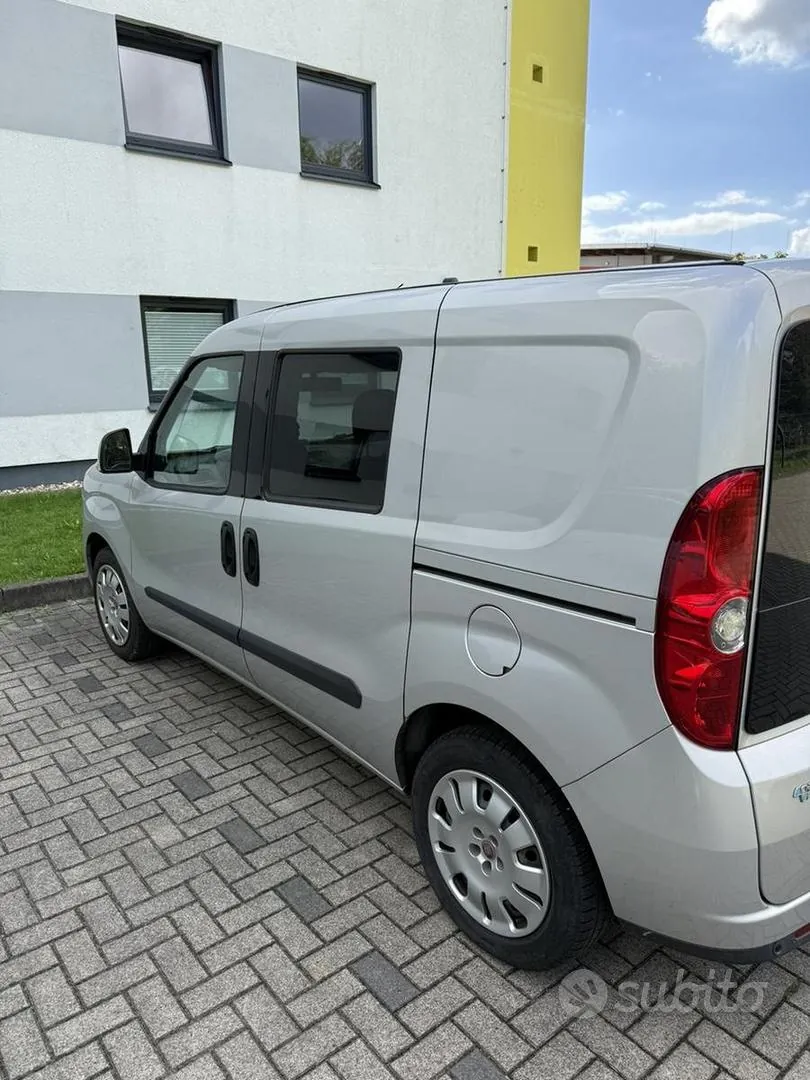 Fiat Doblò 2010 photo 2