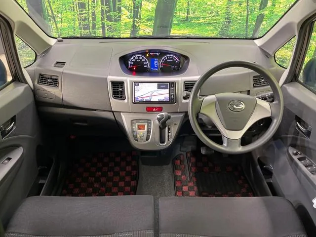 Daihatsu Molve 2012 photo 2
