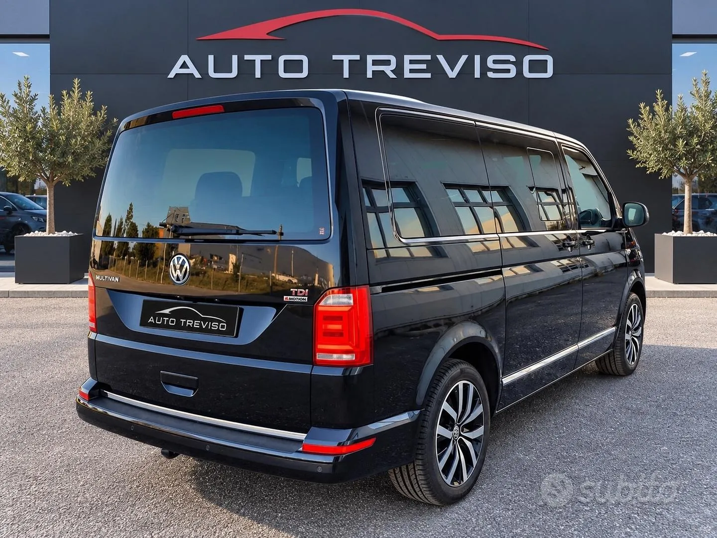 Volkswagen Multivan 2018 photo 2
