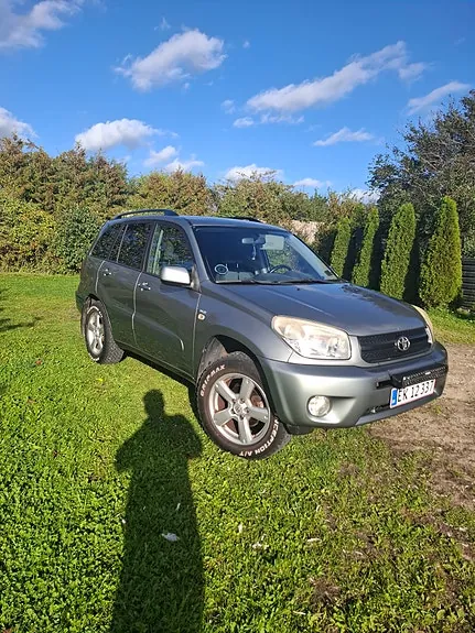 Toyota Rav4 2004 photo 2